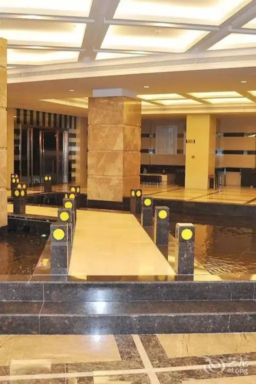 Циндао: Aizunke Chain Hotel