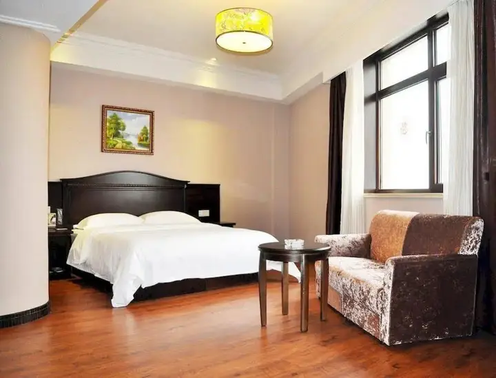 Циндао: Aizunke Chain Hotel