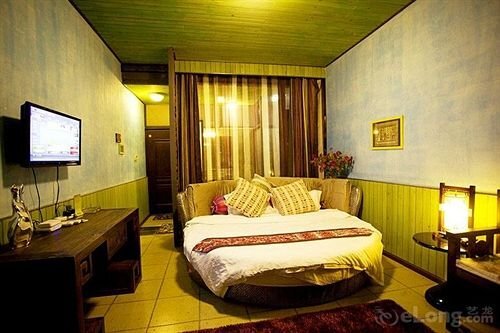 Дали: Dali Fengqing Hai'an Hotel