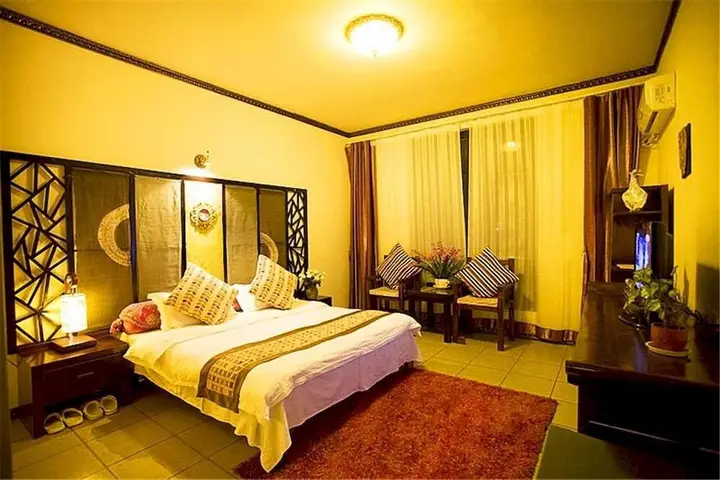 Дали: Dali Fengqing Hai'an Hotel