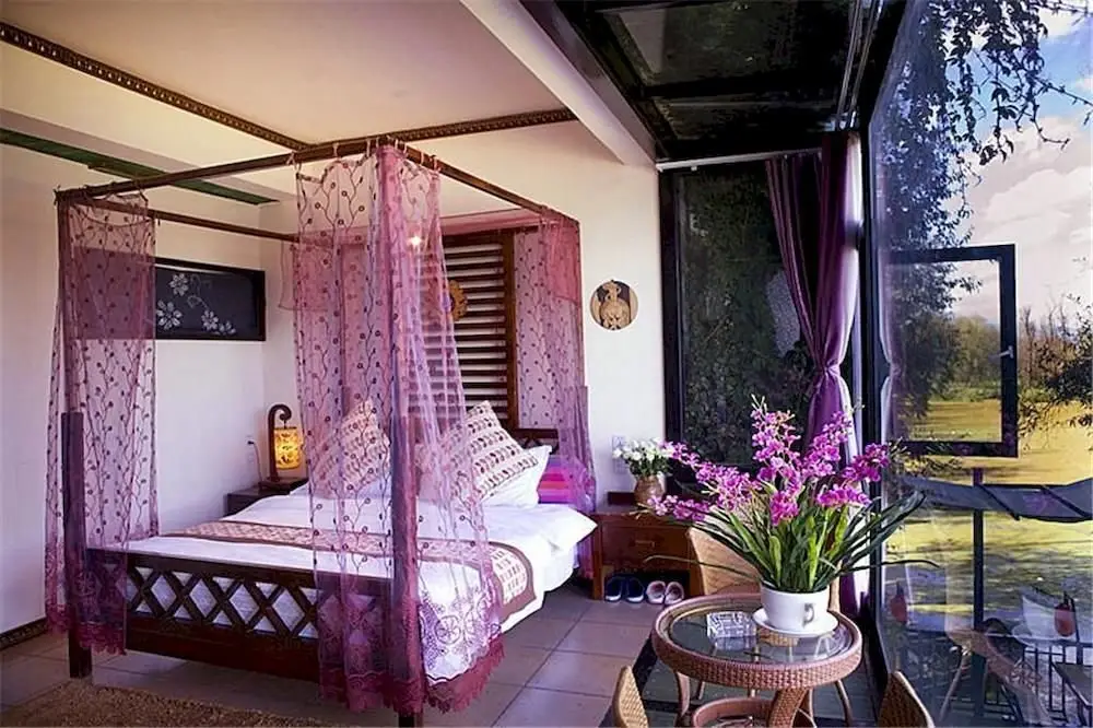 Дали: Dali Fengqing Hai'an Hotel