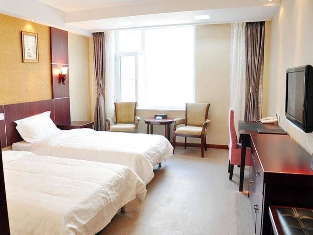 Вэйхай: Huayu Hotel
