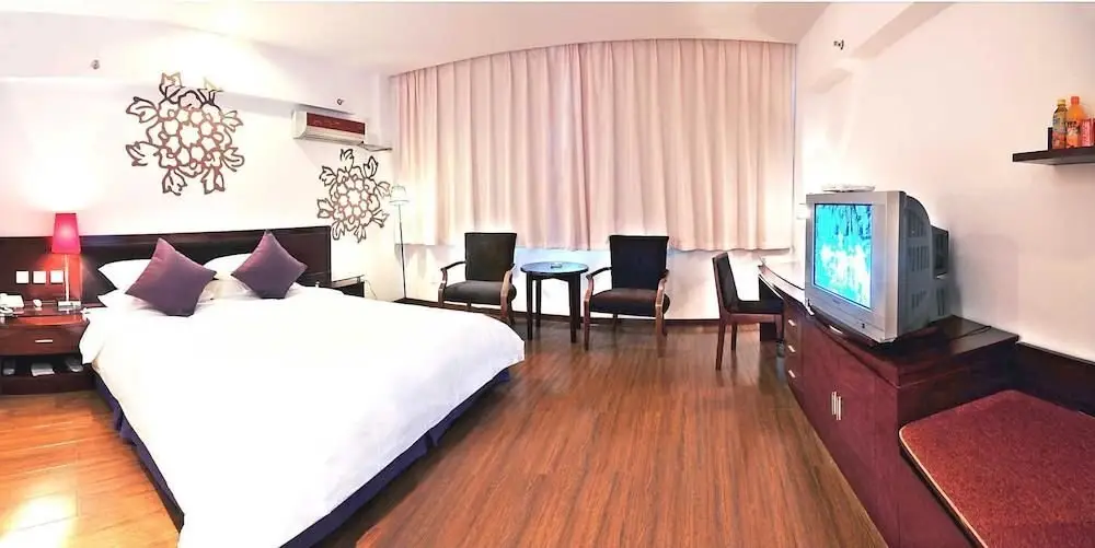 Чанчжоу: Changzhou Meichen Business Hotel