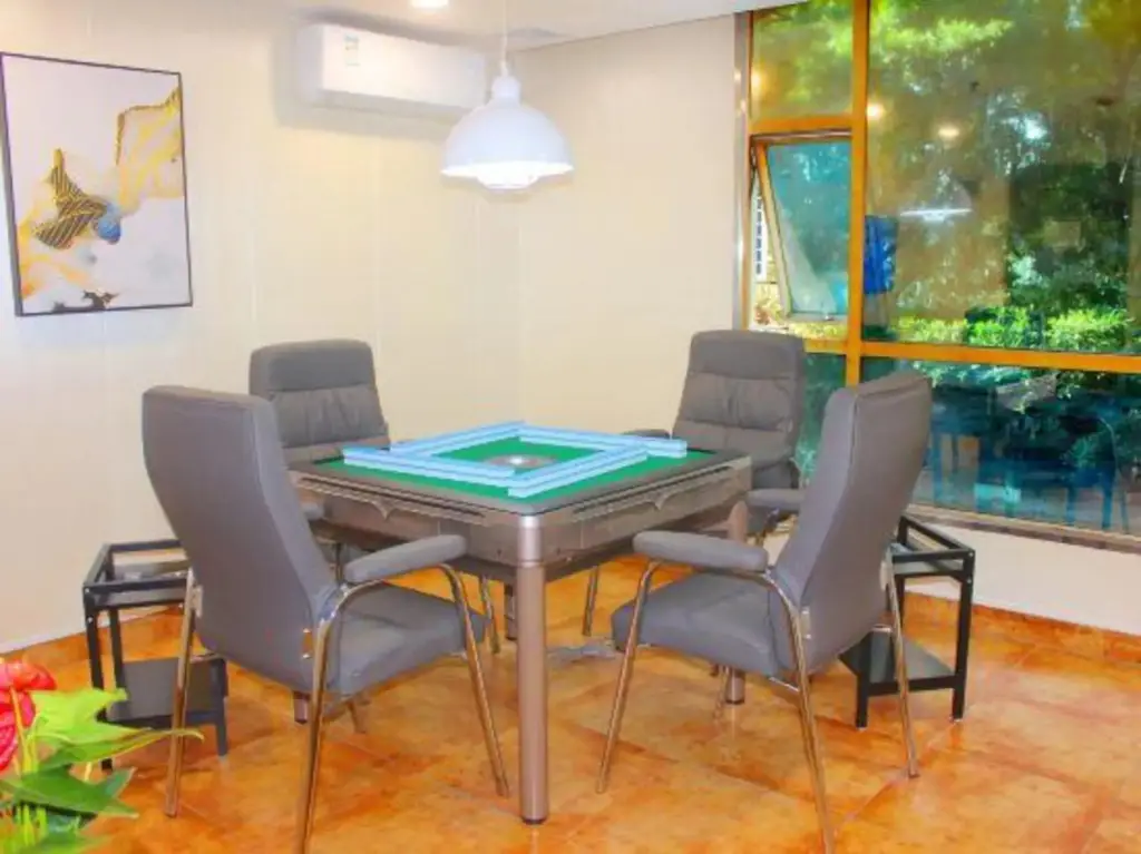 Шэньчжэнь: Jun'an Business Hostel (Shenzhen Haiya Binfencheng Store)