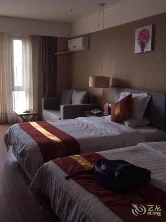 Куньмин: CHAMPAGNE UnionGold Hotel Service Mansions