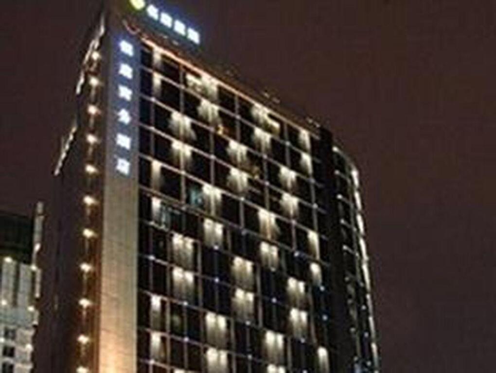 Дунгуань: Ginza Hotel