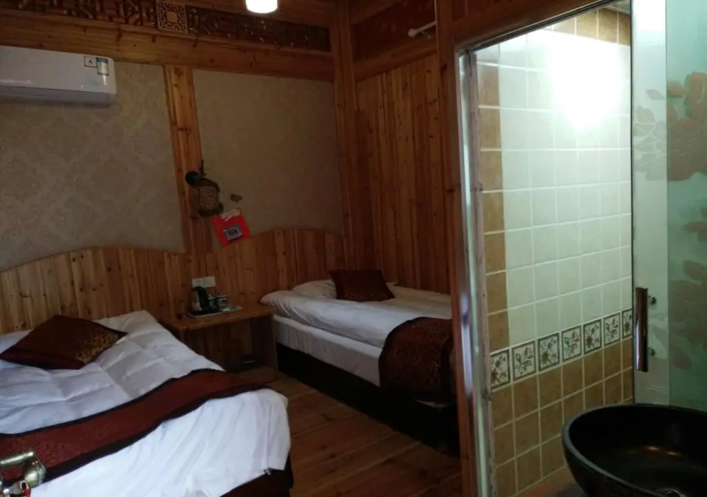 Хуаншань: Hongcun Le Xianju Inn