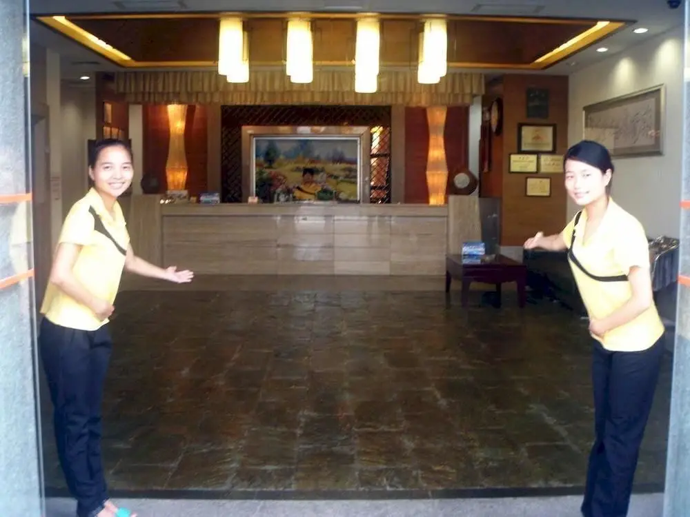 Jinruifeng Hot Spring Hotel - Guangzhou — фото 1