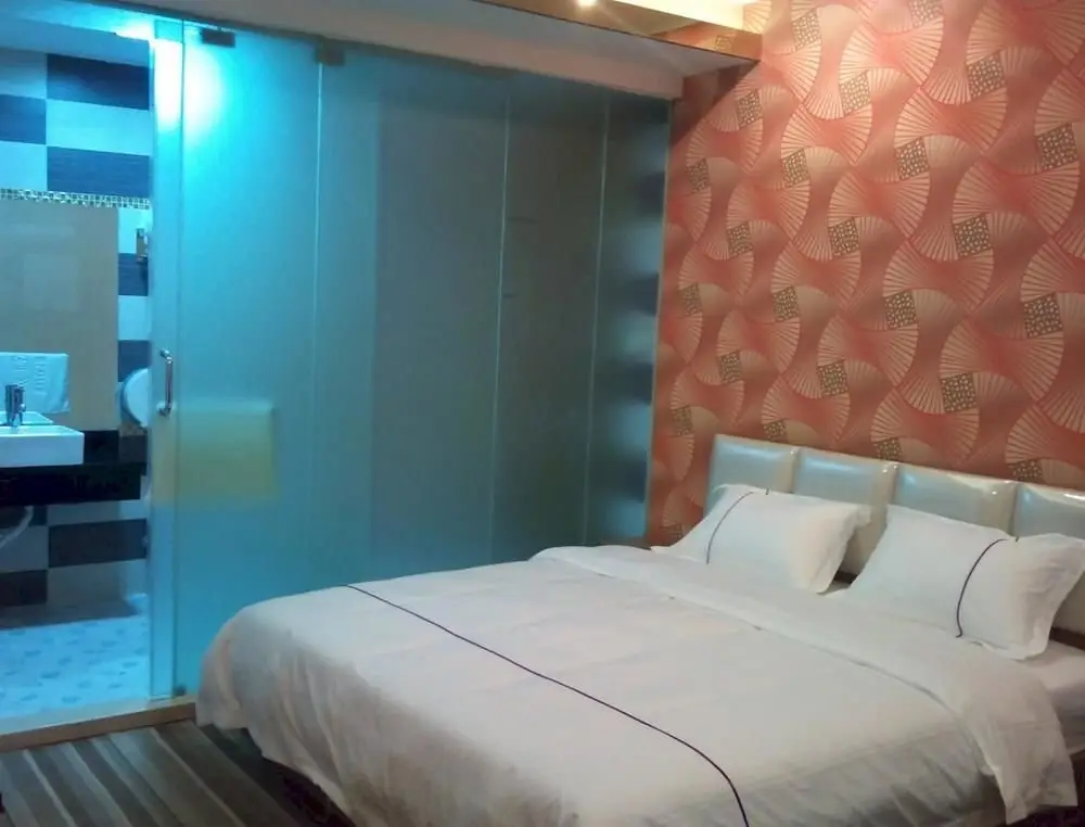 Dongsen Hotel Guangzhou — фото 1