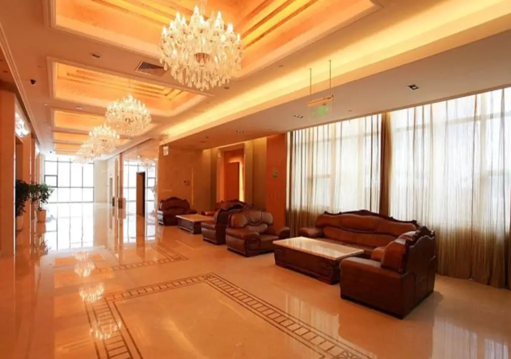 Kunshan Hotel — фото 1