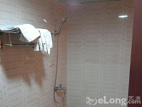 Kuaile Jiujiu Hotel — фото 1