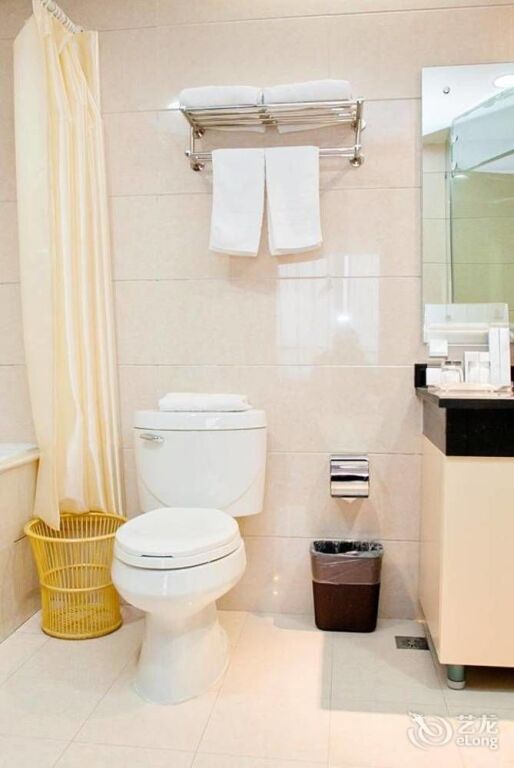 Ухань: Wuhan Newport International Hotel