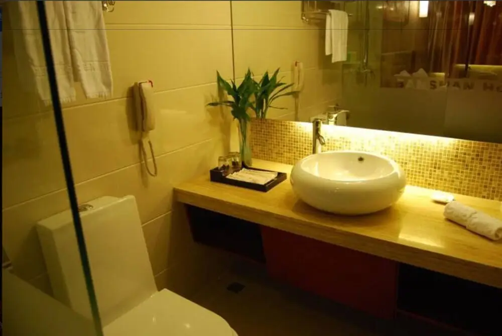 Шэньчжэнь: Eastern Banshan Hotel