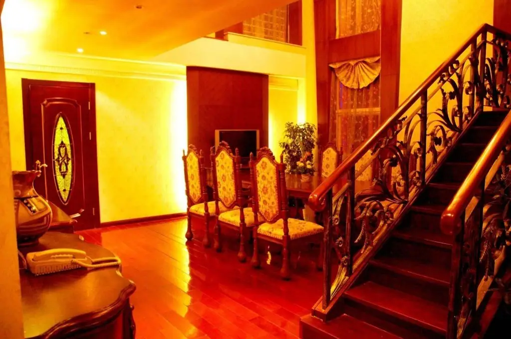 Пекин: Longyue International Business Hotel