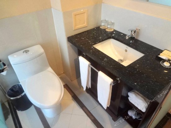 Пекин: Longyue International Business Hotel