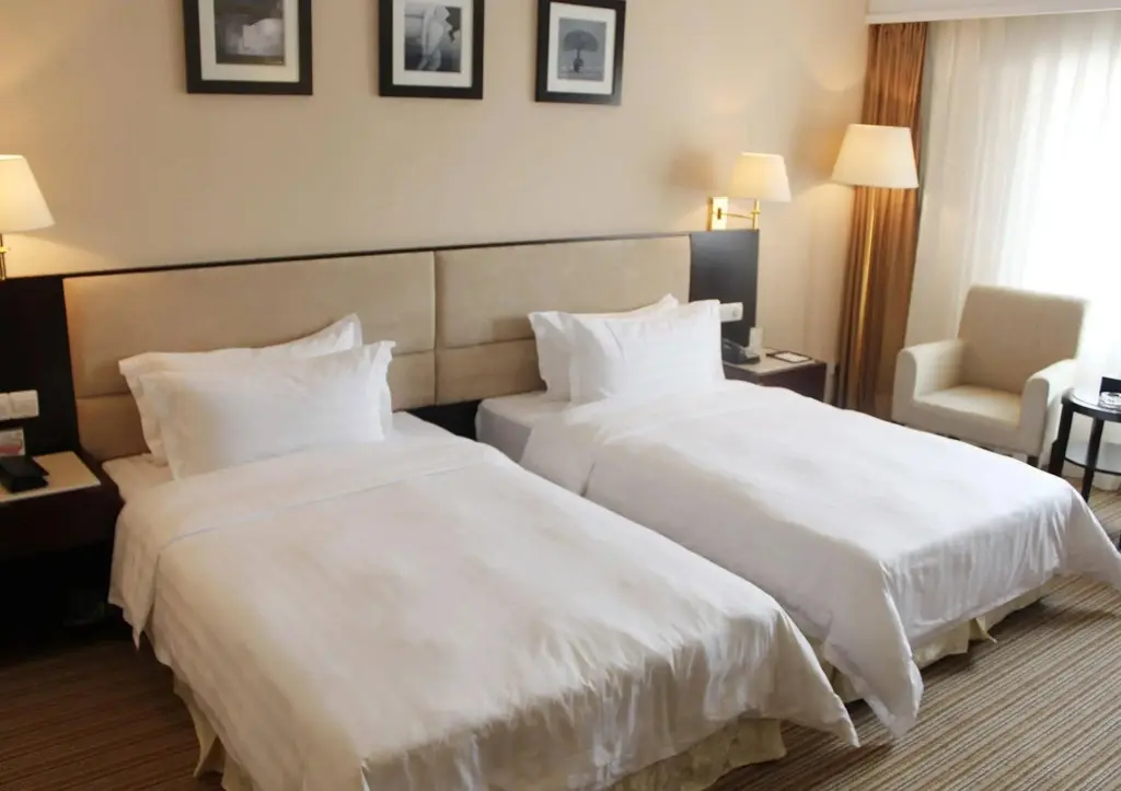 Чжухай: Zhuhai Junyi International Hotel (Sports Center store)