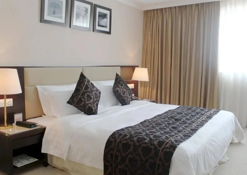Чжухай: Zhuhai Junyi International Hotel (Sports Center store)