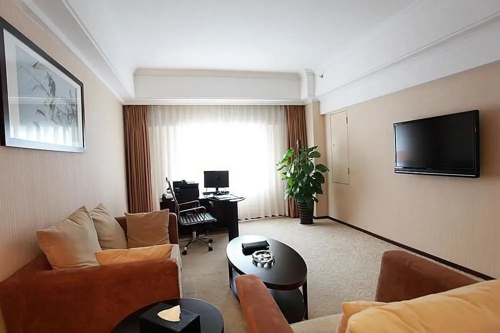 Чжухай: Zhuhai Junyi International Hotel (Sports Center store)