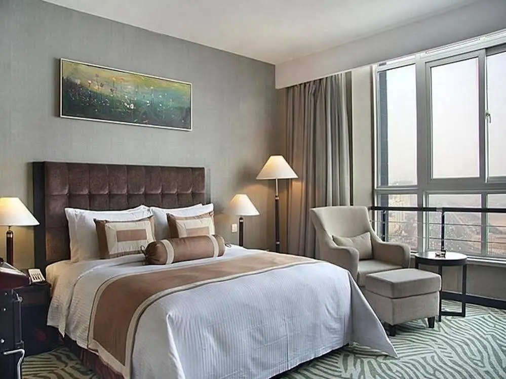 Чжэнчжоу: International Hotel Weilai Road - Zhengzhou