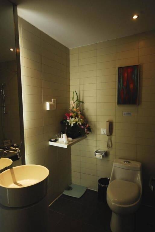 Чжэнчжоу: International Hotel Weilai Road - Zhengzhou