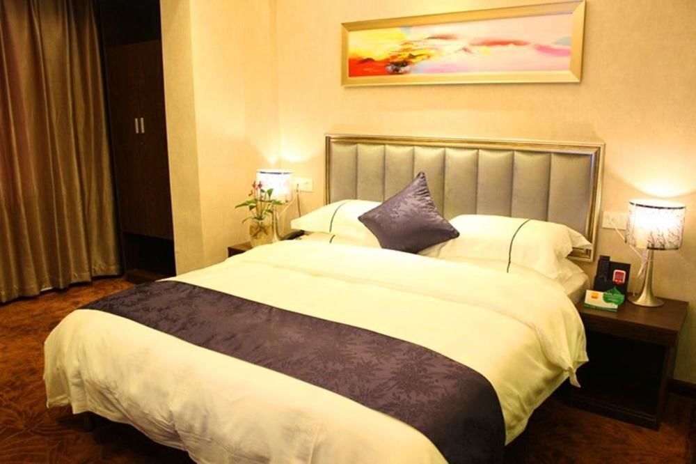 Гуйян: Futaifeng Shishang Hotel
