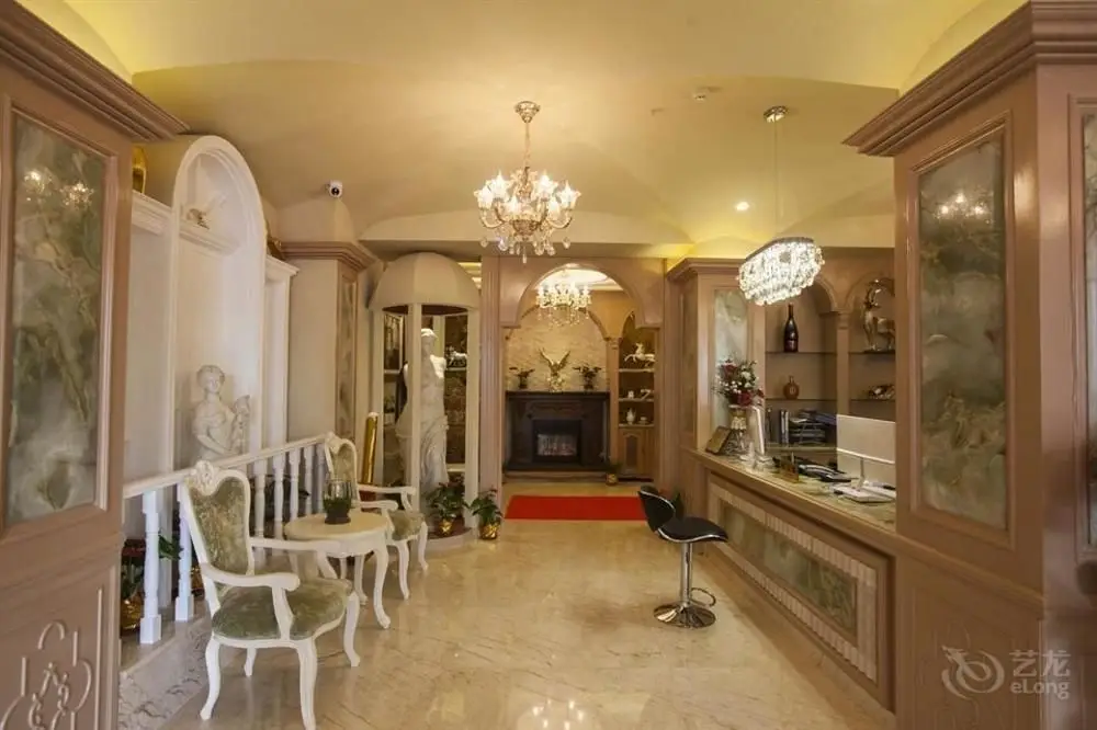 Ухань: Roman Holiday Hotel (Wuhan Xibei Lake)