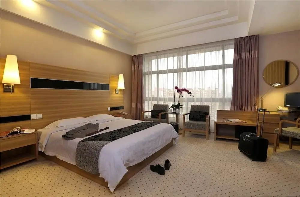 Куньмин: Herton Hotspring Hotel