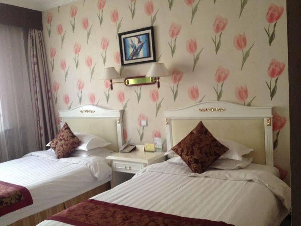 Шицзячжуан: Oujing Holiday Hotel