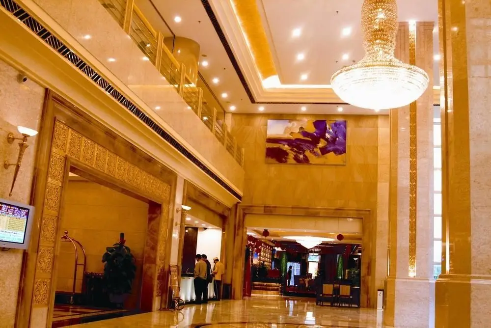Шэньчжэнь: Treasure Hotel