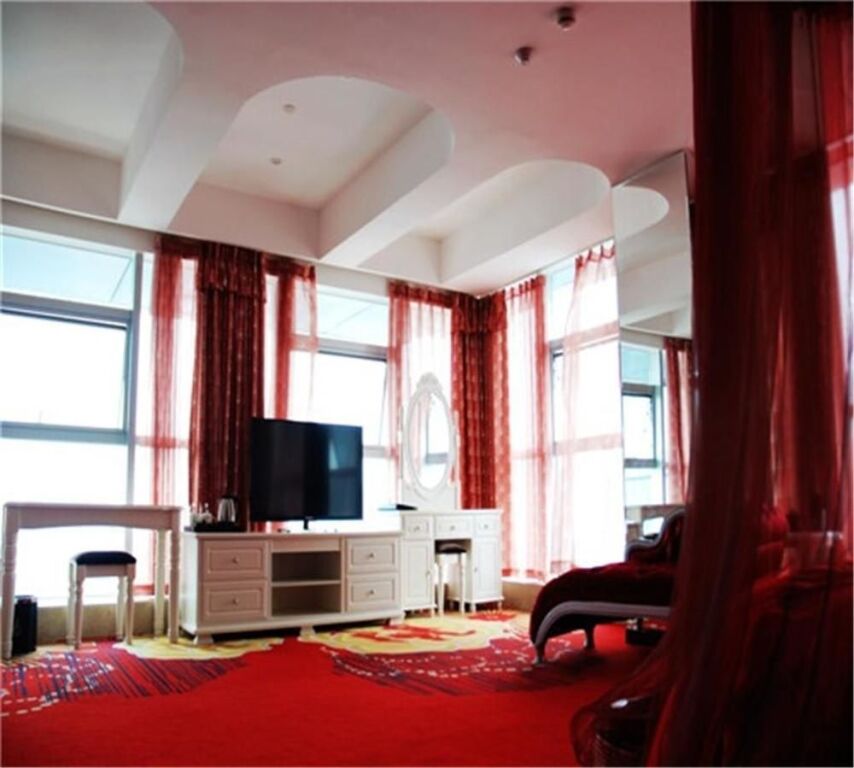 Чэнду: Chengdu Lafei International Hotel