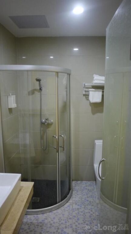 Гуанчжоу: E Homeinn China Plaza