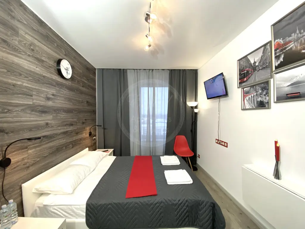 Квартира Enjoy Apartments & Studios — Акварели №4 — фото 1