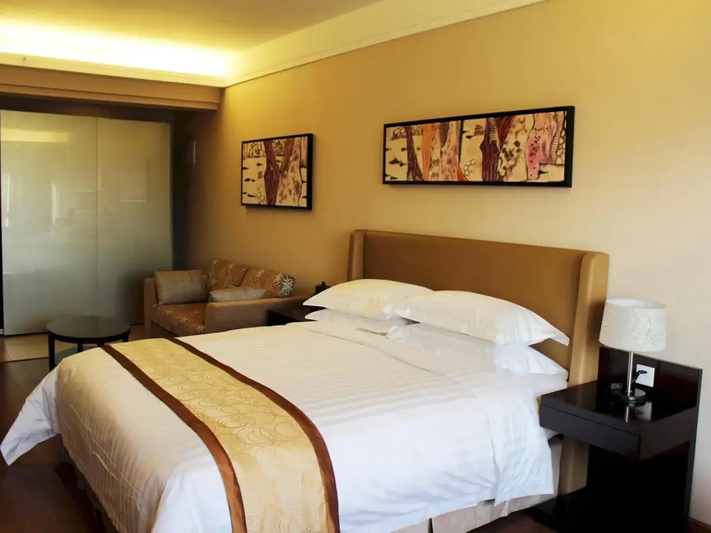Циньхуандао: Qinhuangdao Peninsula Seasons Hotel And Apartment