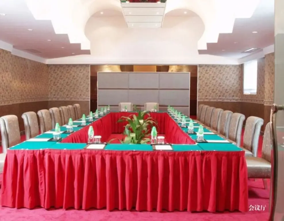 Дунгуань: Dongguan California Hotel