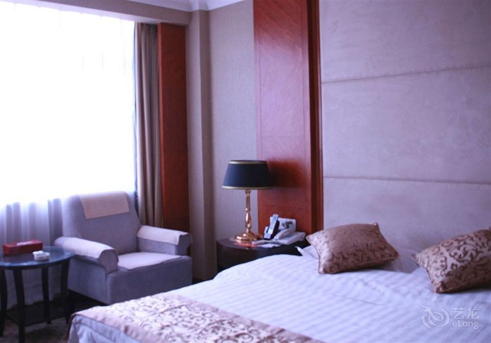 HNA Grand Hotel Changbaishan Changchun — фото 1