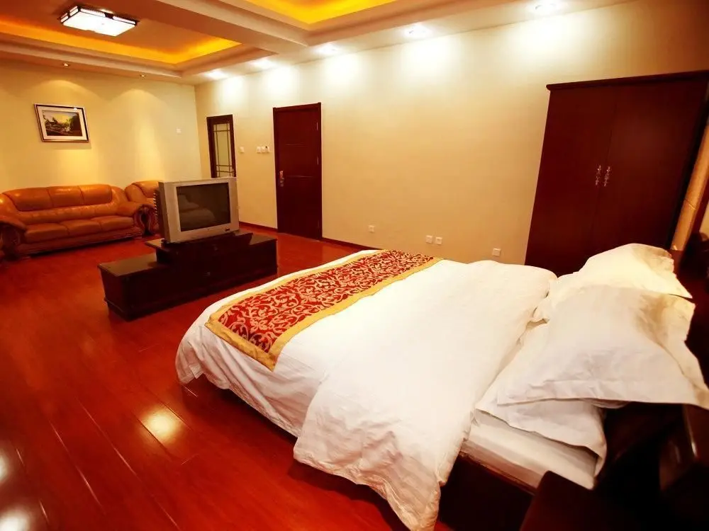 Циньхуандао: Jinhai Hotel (No. 3 Building)