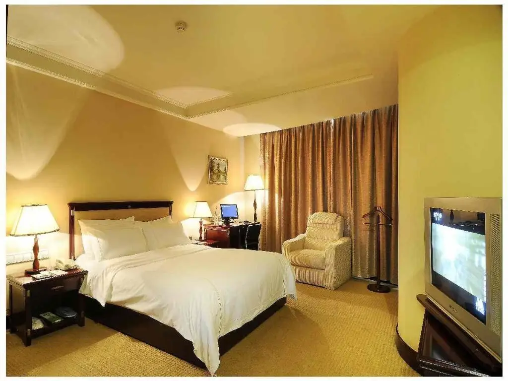 Цзинань: Ji Hua Hotel Jinan