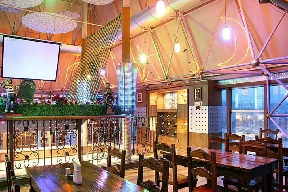 Цзинань: Ji Hua Hotel Jinan