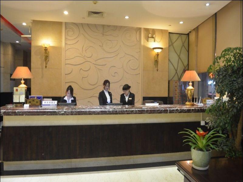 Дунгуань: Jia Nian Hua Hotel