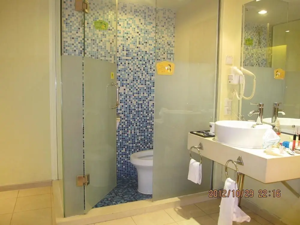 Шэньчжэнь: Homeinn Neo (Shenzhen Futian Zhuzilin Subway Station)
