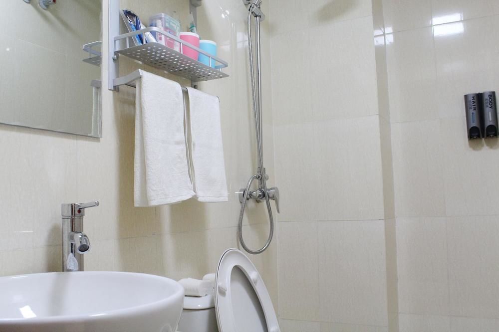 Далянь: Kai Bin Business Hotel- Dalian
