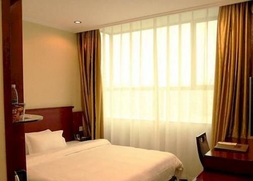 Шэньчжэнь: Juzhiyuan Chain Hotel
