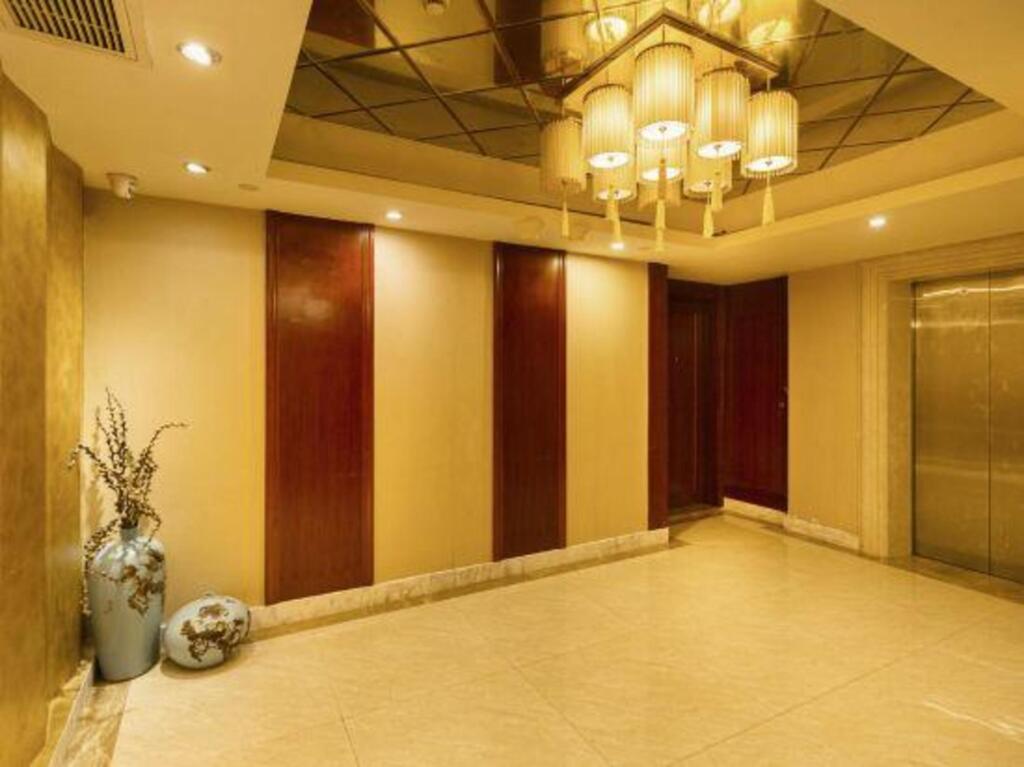 Шэньчжэнь: Qinjiang Hotel (Shenzhen International Convention and Exhibition Center Shajing)