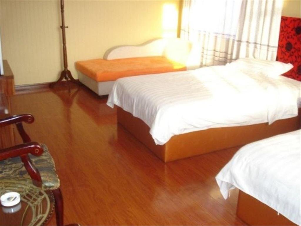 Циндао: Jiaonan Yanjun Hotel - Qingdao