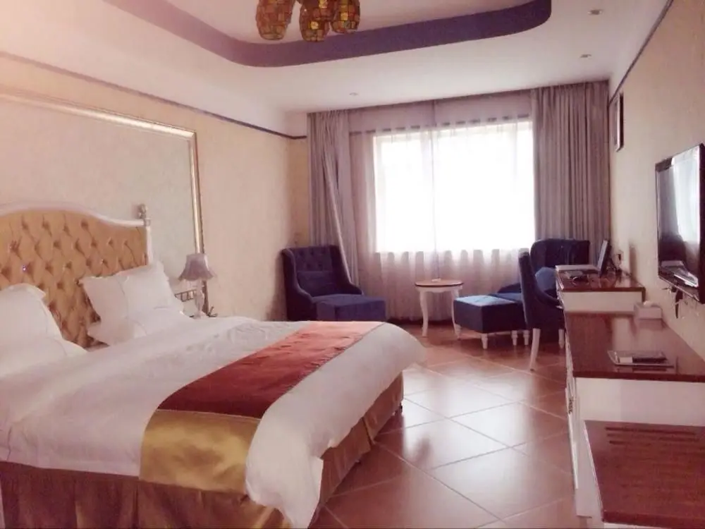 Чэнду: Longjinwan Holiday Hotel