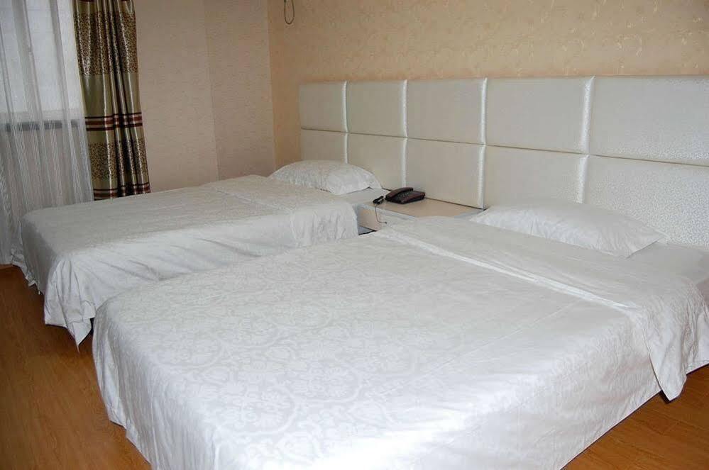 Ханчжоу: Hangzhou Xiyuelingjiu Hotel