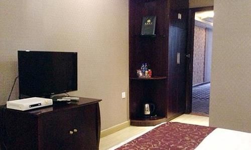Шэньчжэнь: Longfor Business Hotel