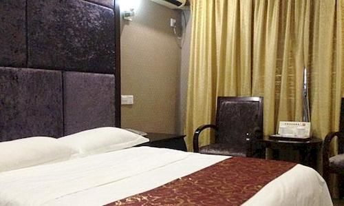 Шэньчжэнь: Longfor Business Hotel
