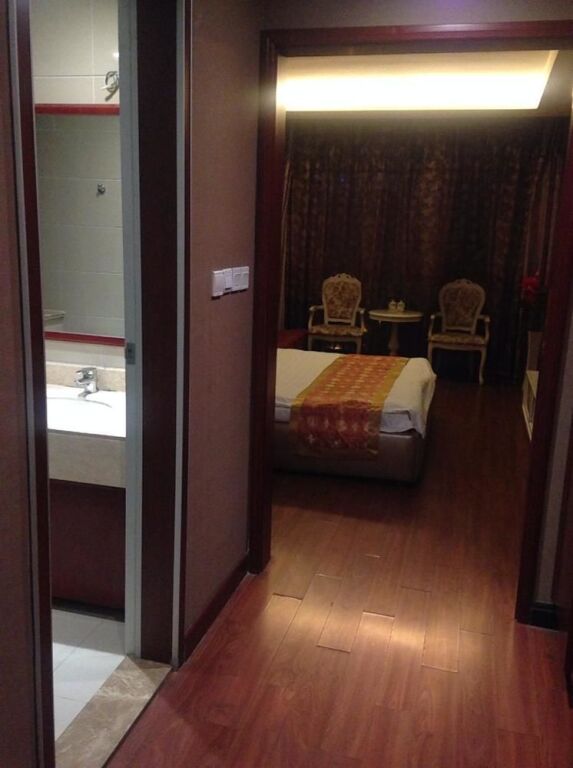 Далянь: Dalian Xingyue Apartment
