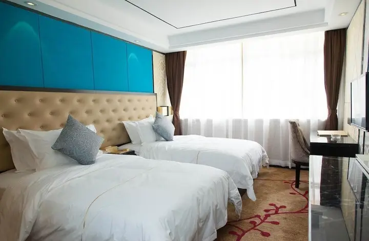 Шэньчжэнь: No. 8 Chain Hotel